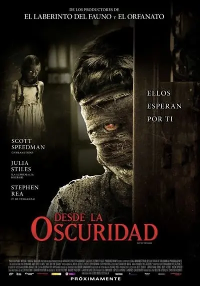 มันโผล่จากความมืด (Out of the Dark) 2014